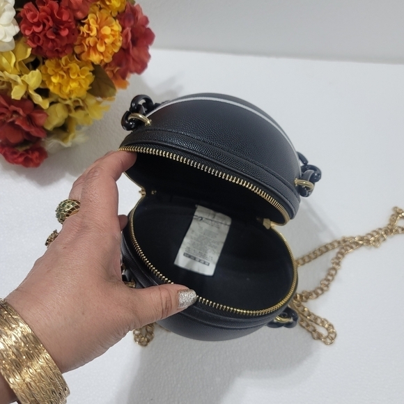 BASKETBALL CROSSBODY PURSE - Picture 6 of 7